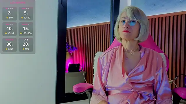 Snapshot of miss_monserrate01 chatting on 3, 6, 2026 miss monserrate01 online show from 3, 6, 2026