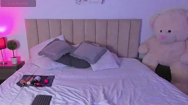 AmberRaiden online show from 8, 2, 2026