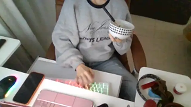 hipotenusa online show from 26, 3, 2026