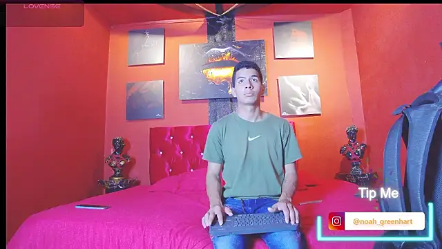 Noah Greenhartt online show from 8, 2, 2026