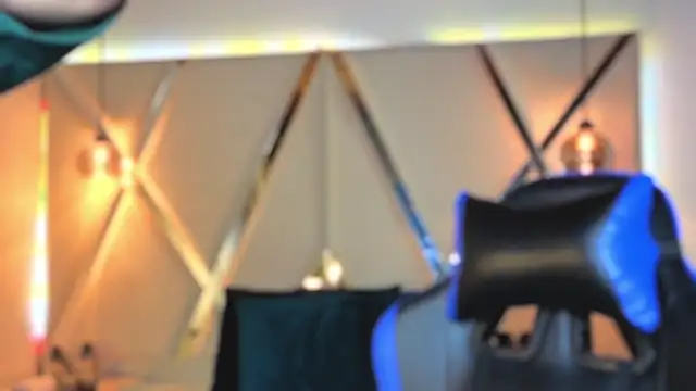 MeelFox online show from 20, 2, 2026