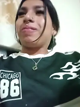 Snapshot of MeelFox chatting on 7, 6, 2026 MeelFox online show from 7, 6, 2026