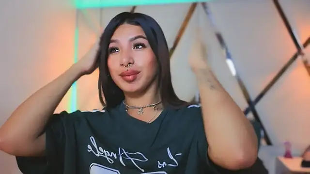 MeelFox online show from 7, 4, 2026