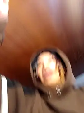 MeelFox online show from 21, 4, 2026