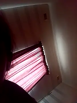 loveofpetitegirls34 online show from 24, 3, 2026