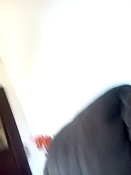 loveofpetitegirls34 online show from 19, 3, 2026