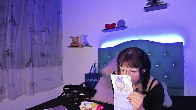 Gemma honey online show from 12, 3, 2026