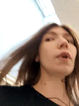 Bubble Chloe online show from 9, 2, 2026