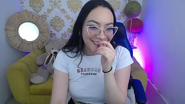 ALISS M  online show from 9, 3, 2026