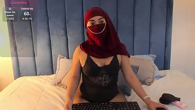 fatimarab   online show from 6, 2, 2026