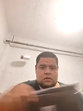 Snapshot of Caliente_Gor chatting on 12, 2, 2026 Caliente Gor online show from 12, 2, 2026