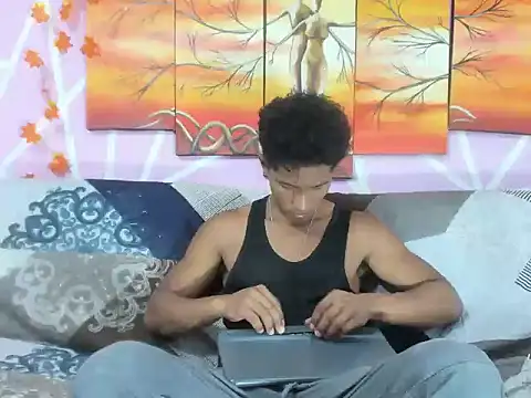 Yoel hot2004 online show from 15, 2, 2026