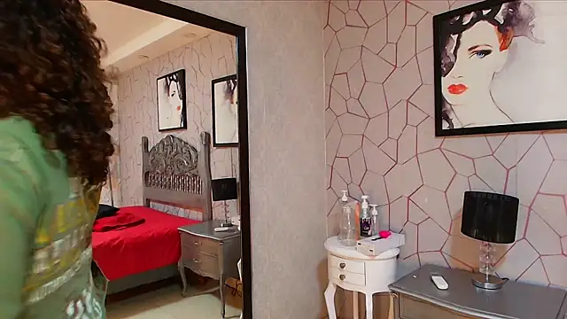 meganrousx online show from 26, 3, 2026