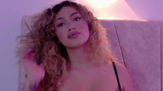 Maddy Beluci online show from 26, 5, 2026