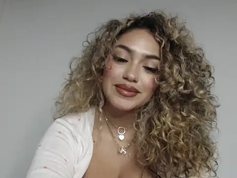 Maddy Beluci online show from 12, 2, 2026