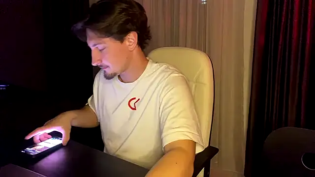 Adam ice online show from 26, 2, 2026