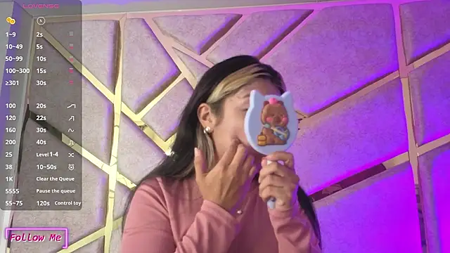 Dahiana Dmour  online show from 2, 3, 2026