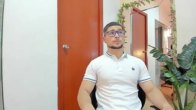 valenssio moretti online show from 28, 2, 2026