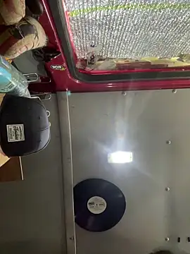 Kylxxx8 online show from 13, 4, 2026