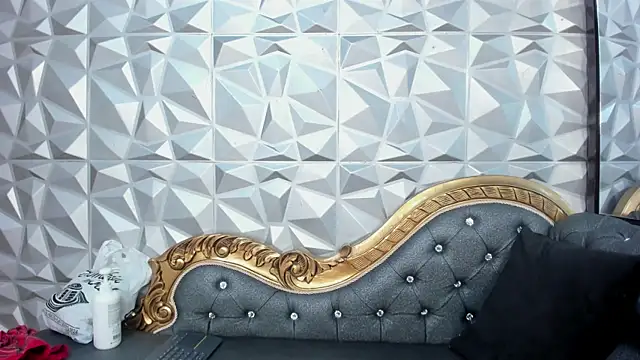 Carolina-Lenon online show from 23, 2, 2026