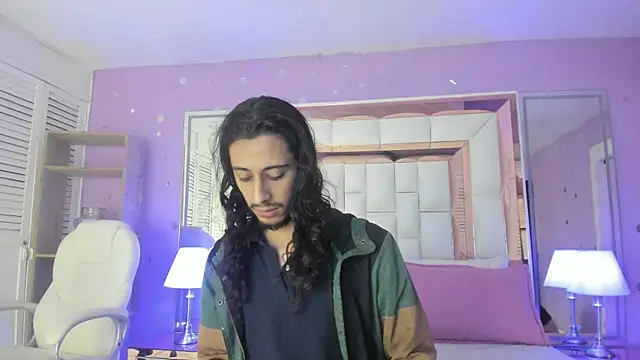 Snapshot of Goldentemptation_ chatting on 8, 7, 2026 Goldentemptation online show from 8, 7, 2026