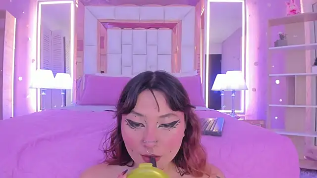 Snapshot of Goldentemptation_ chatting on 9, 7, 2026 Goldentemptation online show from 9, 7, 2026