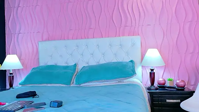 Mia Cherry   online show from 25, 3, 2026