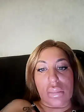 MiaMooly online show from 10, 1, 2026