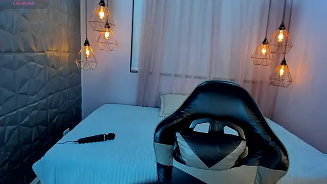 Snapshot of Magic_zahara chatting on 6, 5, 2026 Magic zahara online show from 6, 5, 2026