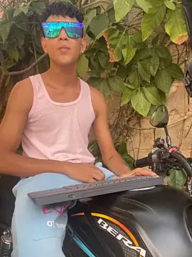 Snapshot of JHON_BIGCOCK23 chatting on 10, 2, 2026 JHON BIGCOCK23 online show from 10, 2, 2026