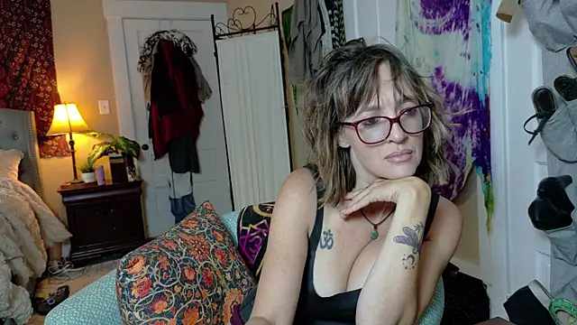 BrookiesLife online show from 16, 6, 2026