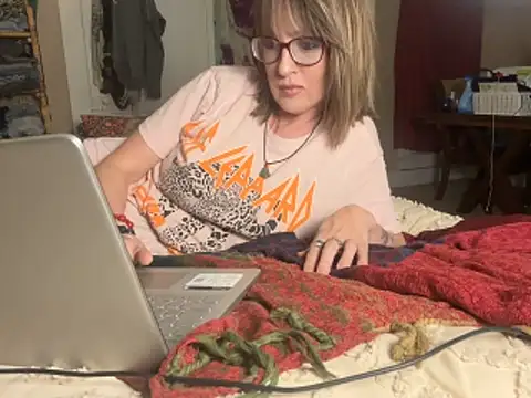 BrookiesLife online show from 12, 4, 2026