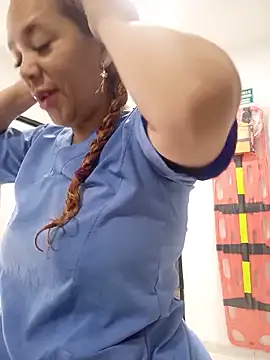 Snapshot of -Serena_ chatting on 20, 5, 2026 -Serena online show from 20, 5, 2026