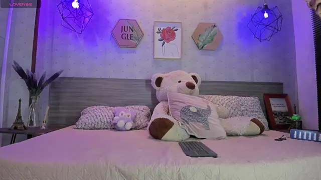 Celeste wang online show from 13, 2, 2026