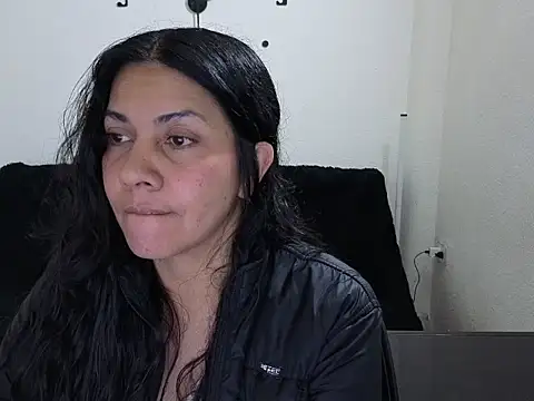 johana collins online show from 10, 3, 2026