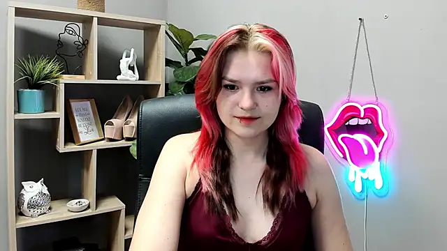 SweetLilyxo online show from 15, 6, 2026