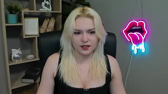 SweetLilyxo online show from 29, 3, 2026