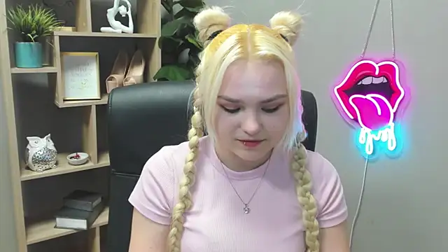 SweetLilyxo online show from 20, 3, 2026