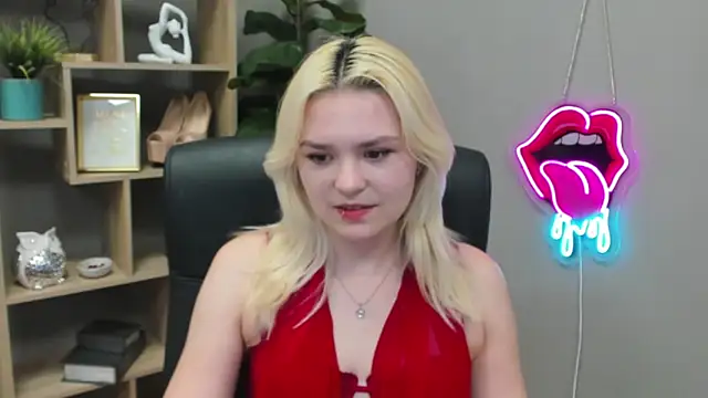 SweetLilyxo online show from 8, 3, 2026