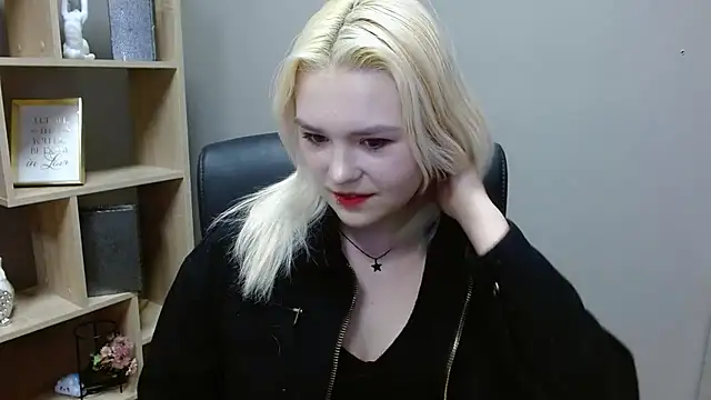 SweetLilyxo online show from 17, 2, 2026