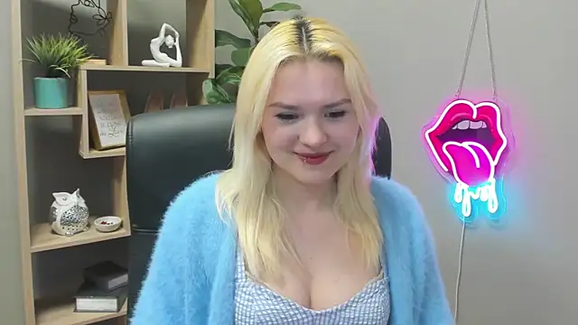 SweetLilyxo online show from 16, 4, 2026