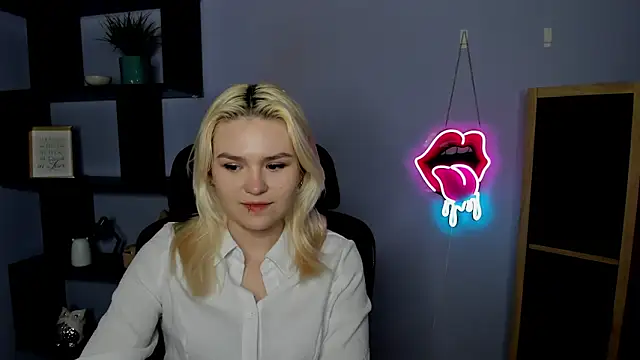 SweetLilyxo online show from 2, 3, 2026