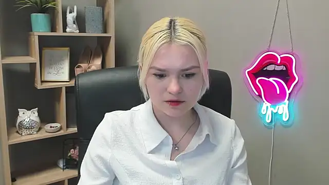 SweetLilyxo online show from 27, 2, 2026