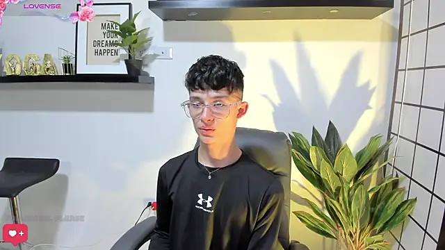 Patrick Howland  online show from 2, 4, 2026