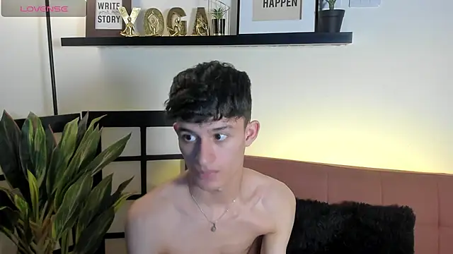 Patrick Howland  online show from 16, 4, 2026