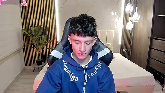 Patrick Howland  online show from 9, 2, 2026