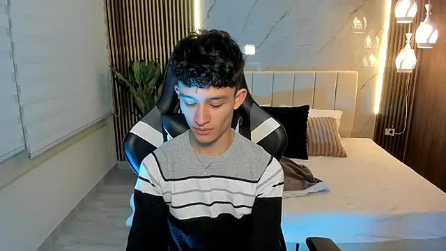 Patrick Howland  online show from 17, 2, 2026