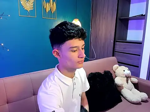 Patrick Howland  online show from 13, 2, 2026