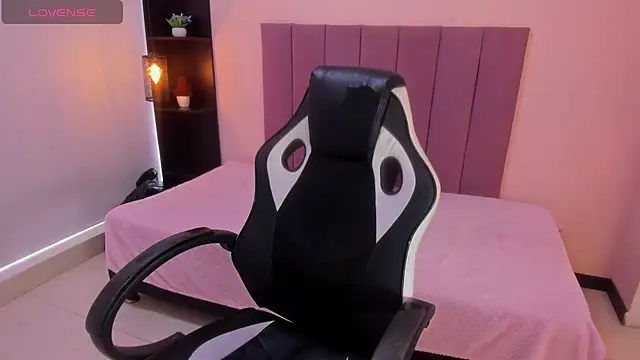 Raven love online show from 12, 2, 2026