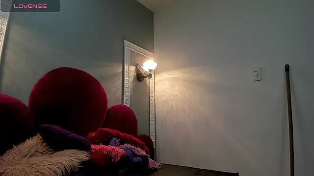 Raven love online show from 28, 5, 2026